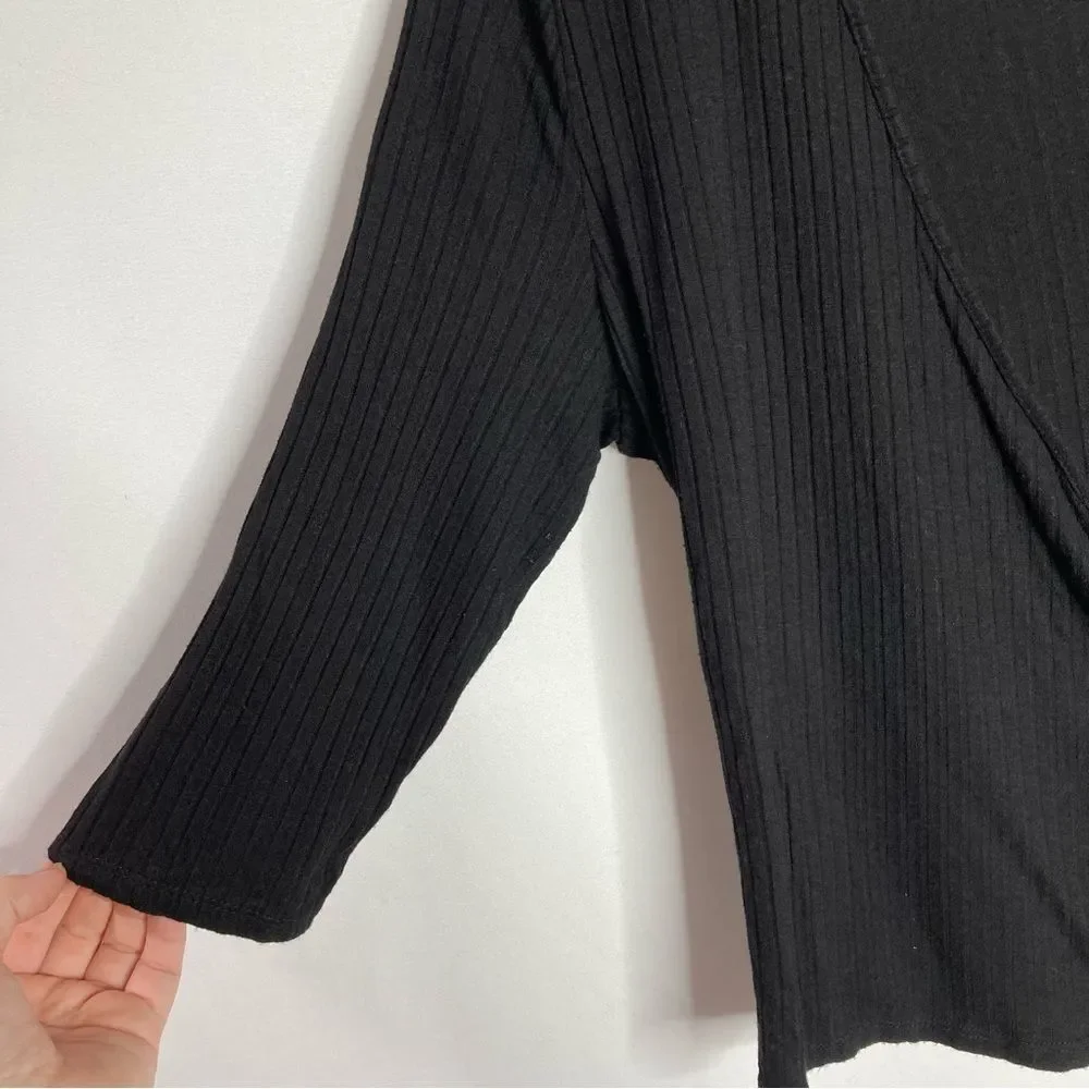 Y2K Timing Black Faux Wrap Crop Top Size Large 3/4 Sleeve